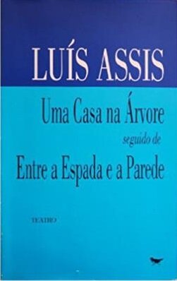 Uma casa na árvores
