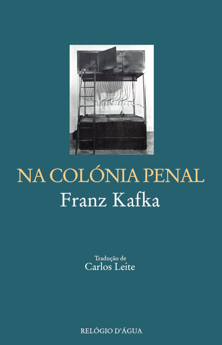 Na Colónia Penal