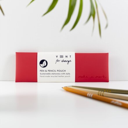 Make a Mark Pen Pouch - Red